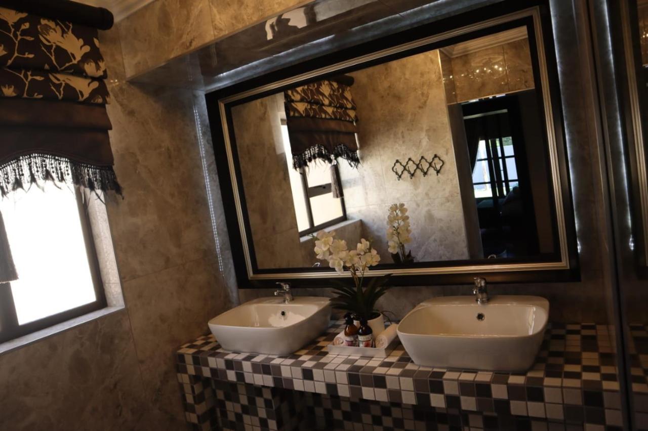 וולקום Villa Grande Luxury Accommodation מראה חיצוני תמונה