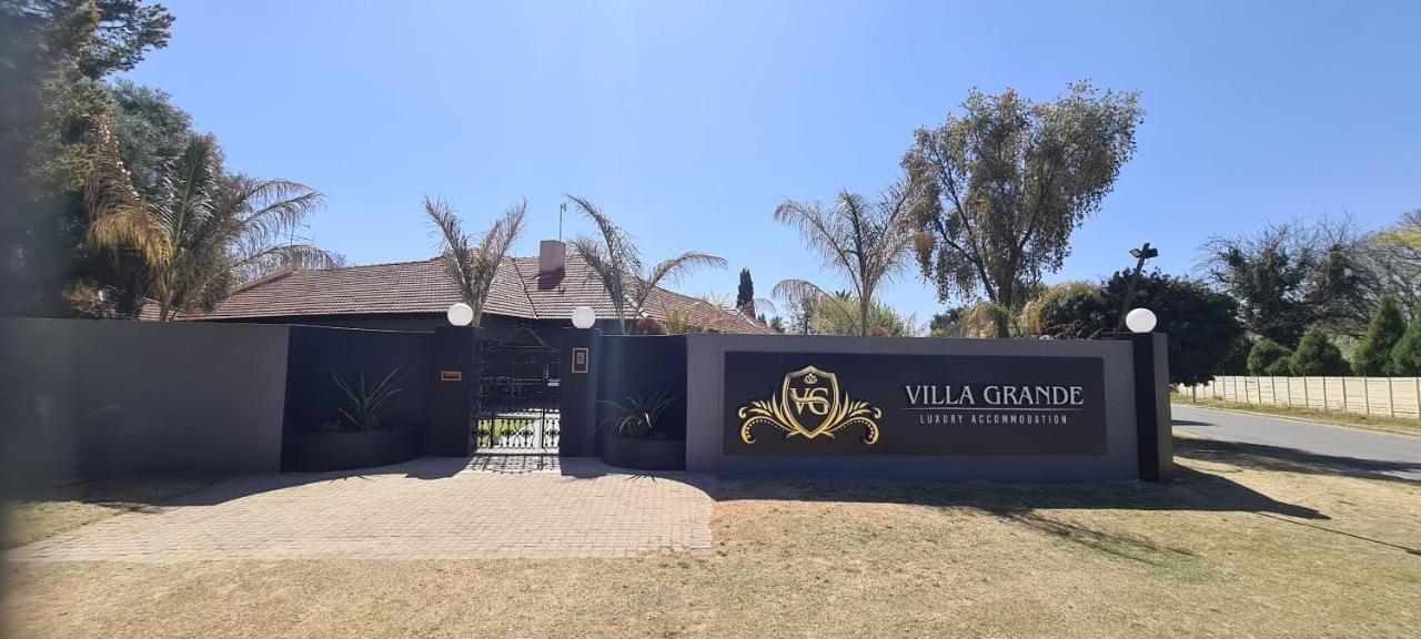 וולקום Villa Grande Luxury Accommodation מראה חיצוני תמונה