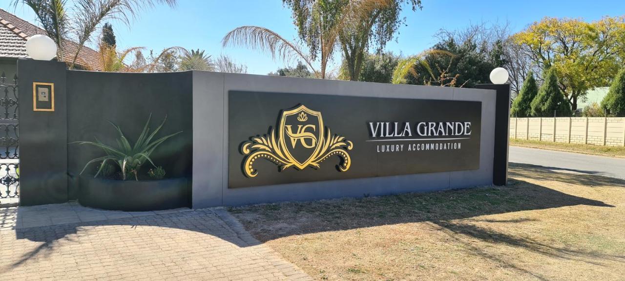 וולקום Villa Grande Luxury Accommodation מראה חיצוני תמונה