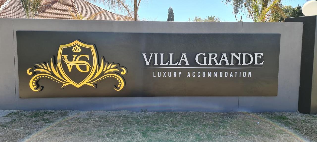 וולקום Villa Grande Luxury Accommodation מראה חיצוני תמונה
